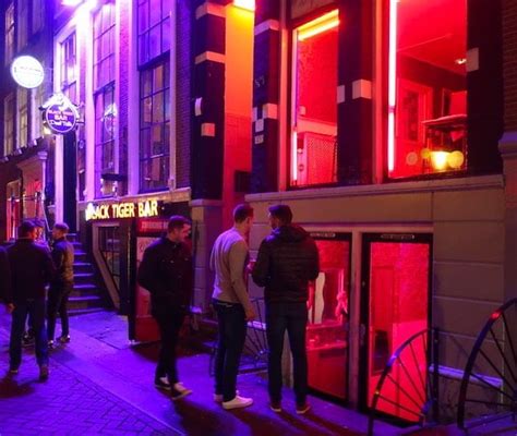 how much are hookers in amsterdam|The Complete Guide to the Amsterdam Red Light District